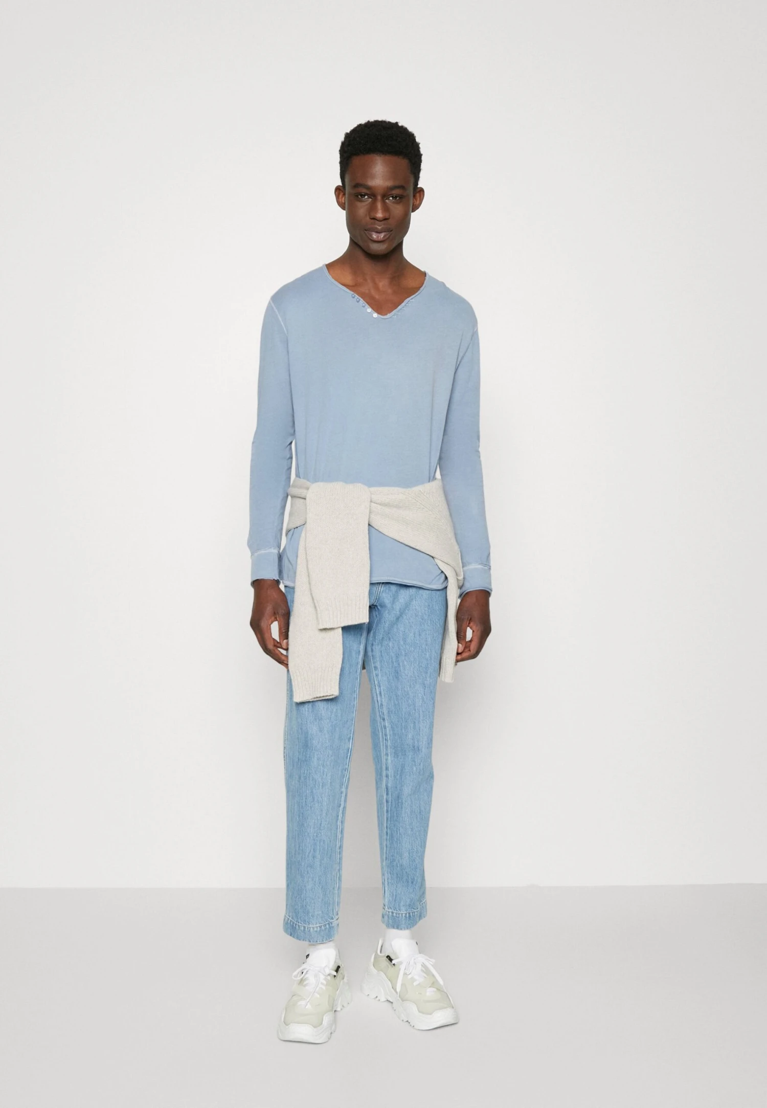 Zadig & Voltaire Monastir Voltaire - Longsleeve - Bleu Horizon 2 Zadig & Voltaire Monastir Voltaire - Longsleeve - Bleu Horizon - Afbeelding 2