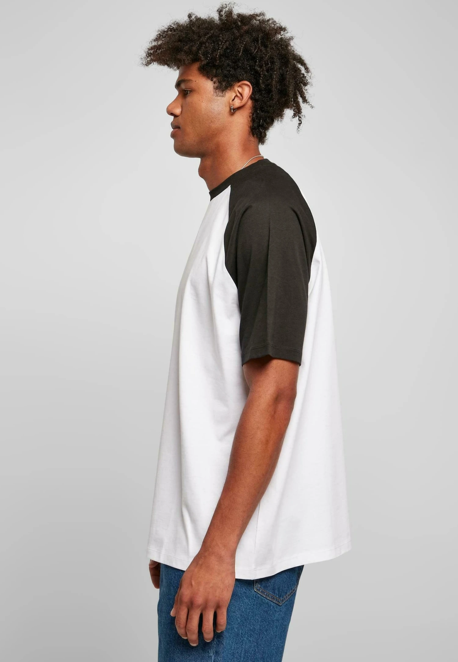 URBAN CLASSICS Raglan Tee - T-Shirt Print - White Black 5 URBAN CLASSICS Raglan Tee - T-Shirt Print - White Black - Afbeelding 5