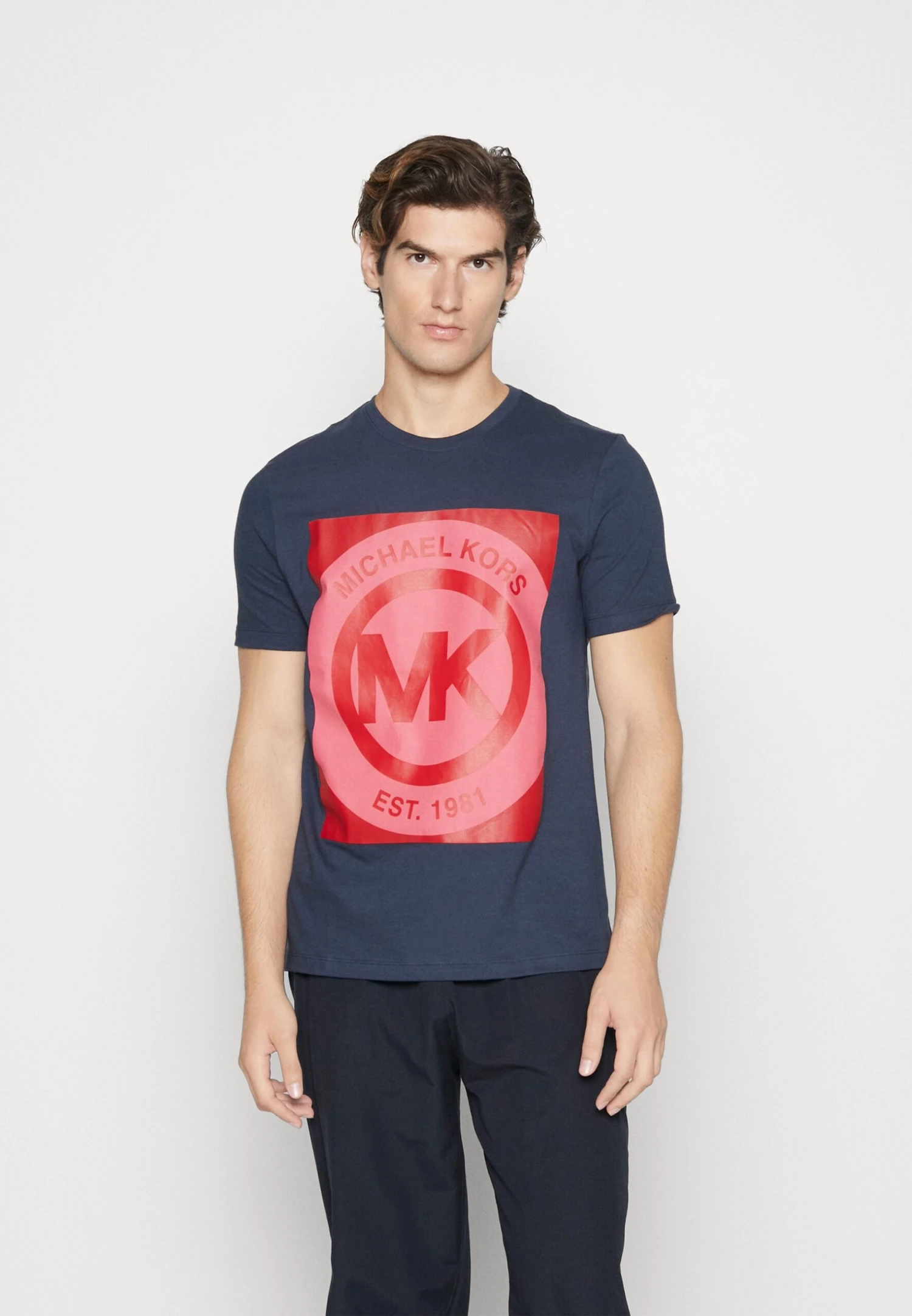 Michael Kors Crew Graphic Monolith - Pyjamashirt - Midnight 1 Michael Kors Crew Graphic Monolith - Pyjamashirt - Midnight