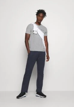 Champion Straight Pants - Trainingsbroek - Dark Blue 6 Champion Straight Pants - Trainingsbroek - Dark Blue -Next Verkoopwinkel d557be3c73144f1fba1b9a981694248f