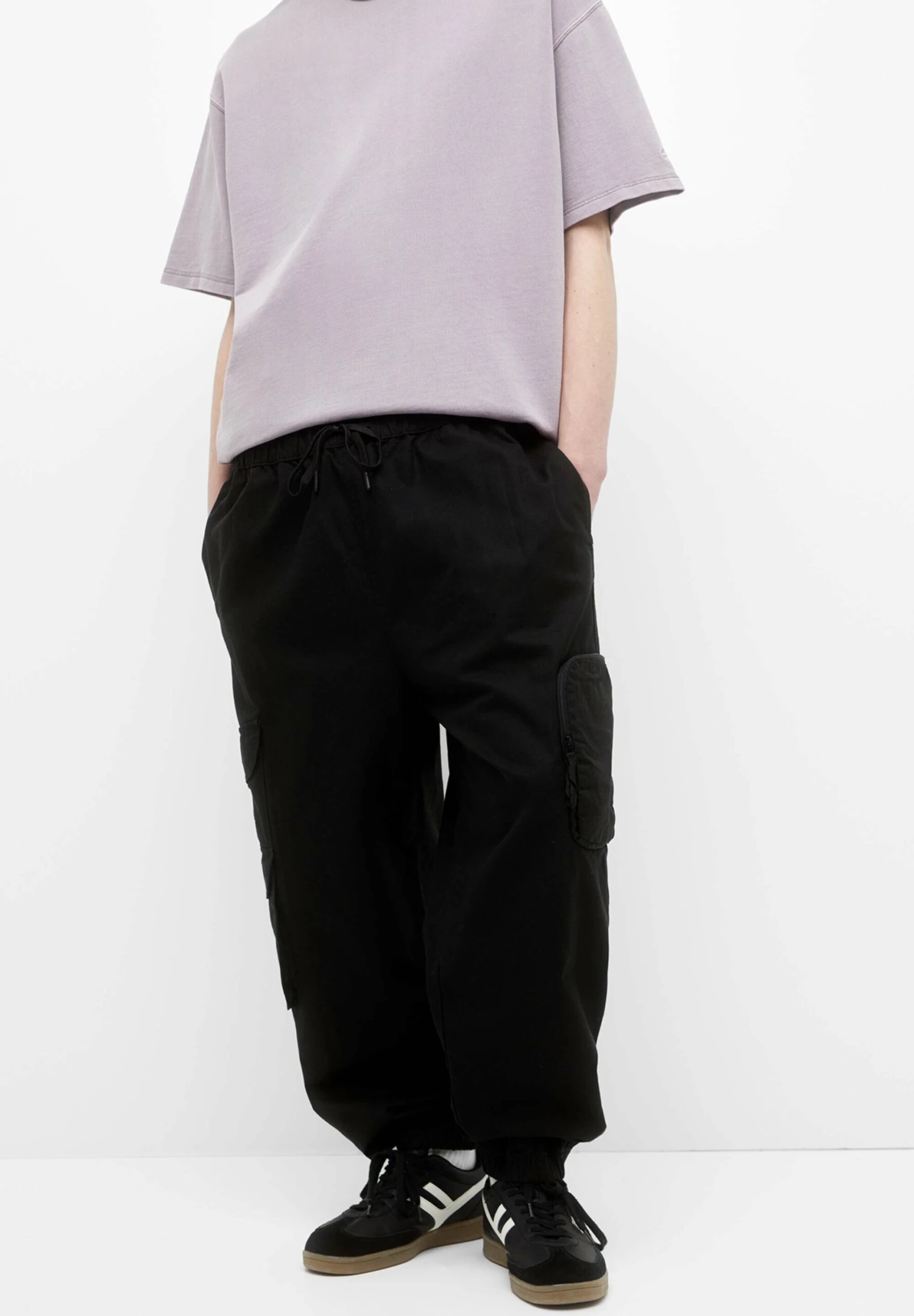 PULL & BEAR Joggers In Technical Fabric - Cargobroek - Black 1 PULL & BEAR Joggers In Technical Fabric - Cargobroek - Black