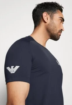 EA7 Emporio Armani Tennis Pro Tee - Sport T-Shirt - Navy Blue 9 EA7 Emporio Armani Tennis Pro Tee - Sport T-Shirt - Navy Blue -Next Verkoopwinkel d6ba7d677cb249788127cf107b9b2a89