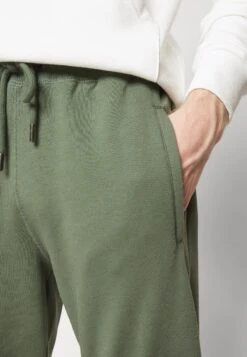 The North Face Drew Peak Pant - Trainingsbroek - Thyme 13 The North Face Drew Peak Pant - Trainingsbroek - Thyme -Next Verkoopwinkel dc6dae98886d4438bb14cdb755952edf