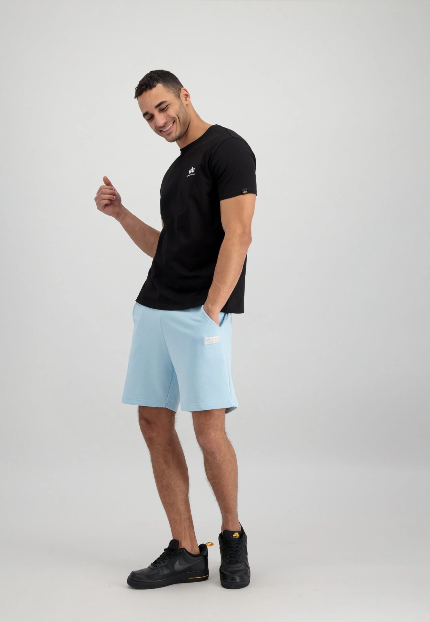 Alpha Industries Shorts - Organic Sky Blue 2 Alpha Industries Shorts - Organic Sky Blue - Afbeelding 2