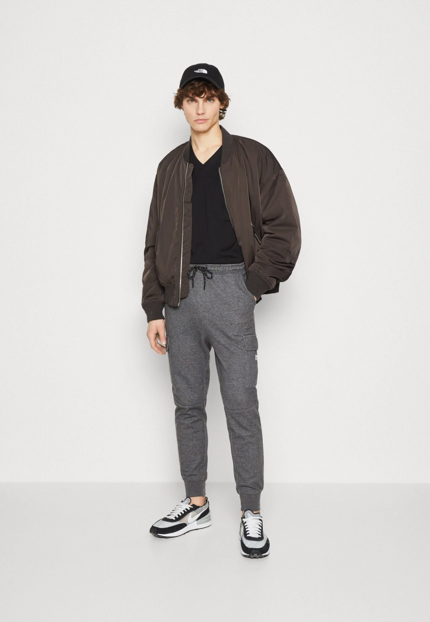 Jack & Jones Jjigordon Jjair Pants - Trainingsbroek - Dark Grey Melange 2 Jack & Jones Jjigordon Jjair Pants - Trainingsbroek - Dark Grey Melange - Afbeelding 2