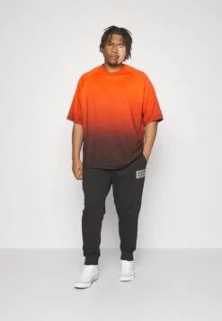 Calvin Klein Gloss Stencil Logo Jogger - Trainingsbroek - Black 6 Calvin Klein Gloss Stencil Logo Jogger - Trainingsbroek - Black -Next Verkoopwinkel eff961c2b8fb4e18abe7dbc05fcb6e23