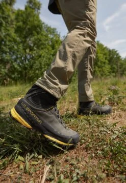 La Sportiva Tx5 Gtx - Outdoorschoenen - Carbon/Yellow 8 La Sportiva Tx5 Gtx - Outdoorschoenen - Carbon/Yellow -Next Verkoopwinkel f77c354f293d4f7eb09d60d4a90075e6