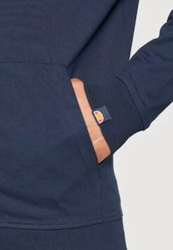 Ellesse Bevilo - Pyjama - Navy 11 Ellesse Bevilo - Pyjama - Navy -Next Verkoopwinkel f9d28628064b43979ec90a1f3ae08784