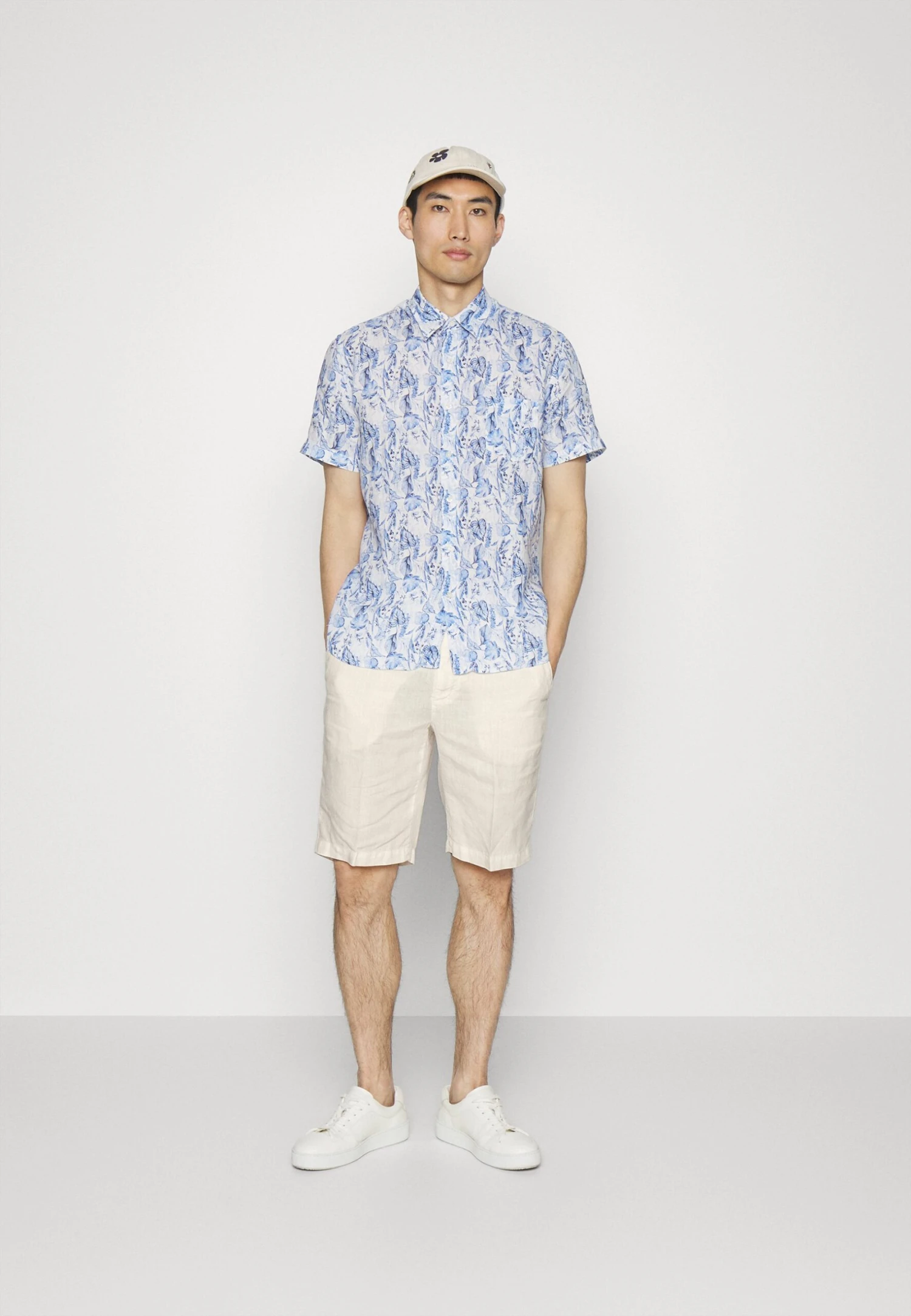 120% Lino Bermuda - Shorts - Champagne Soft Fade 2 120% Lino Bermuda - Shorts - Champagne Soft Fade - Afbeelding 2