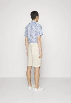 120% Lino Bermuda - Shorts - Champagne Soft Fade 8 120% Lino Bermuda - Shorts - Champagne Soft Fade -Next Verkoopwinkel fe41b12d3d7044099a965c824e244e94